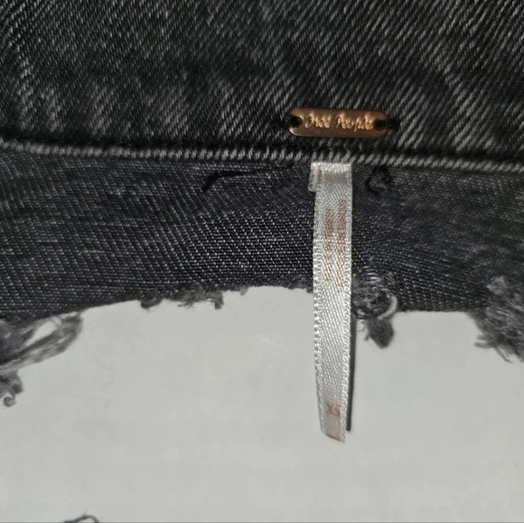 Free People Vintage Distressed Jean Jacket - Picture 3 of 4